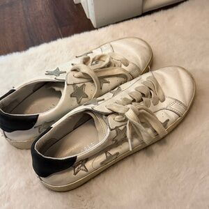 White Sneakers with Star Accents